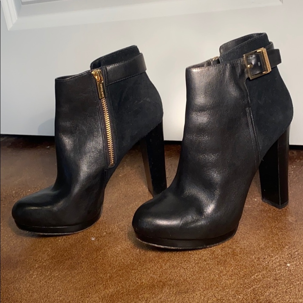 MICHAEL Michael Kors heeled bootie 7.5